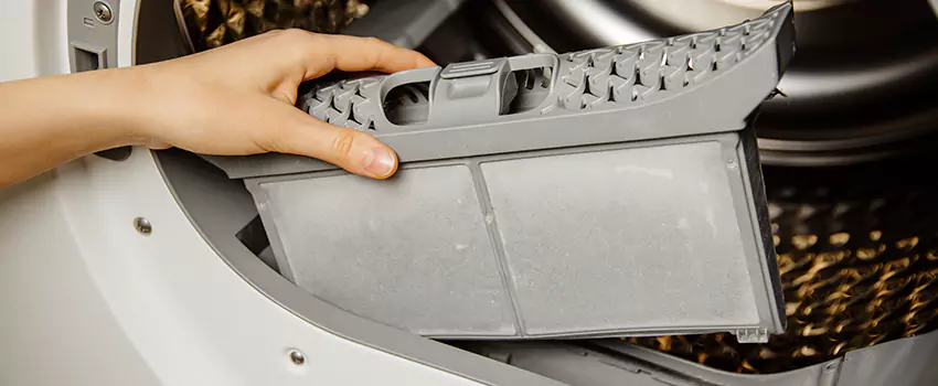 Signs Of A Clogged Dryer Lint Trap in Kingman, Arizona